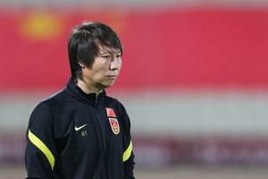 李铁执教国足正式比赛战绩：5胜2负