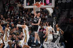 【直播吧评选】12月13日NBA最佳球员