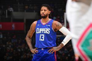 网船一战共计15人缺战 船记：这可能是NBA有史以来最蹩脚的赛季