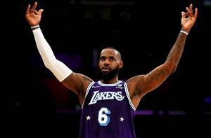 【直播吧评选】1月3日NBA最佳球员