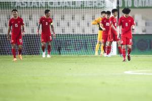 早报：12强赛国足1-1战平沙特，意大利无缘2022世界杯