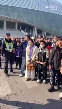 怎么回事？申花球迷曝自己被津门虎球迷疯狂辱骂